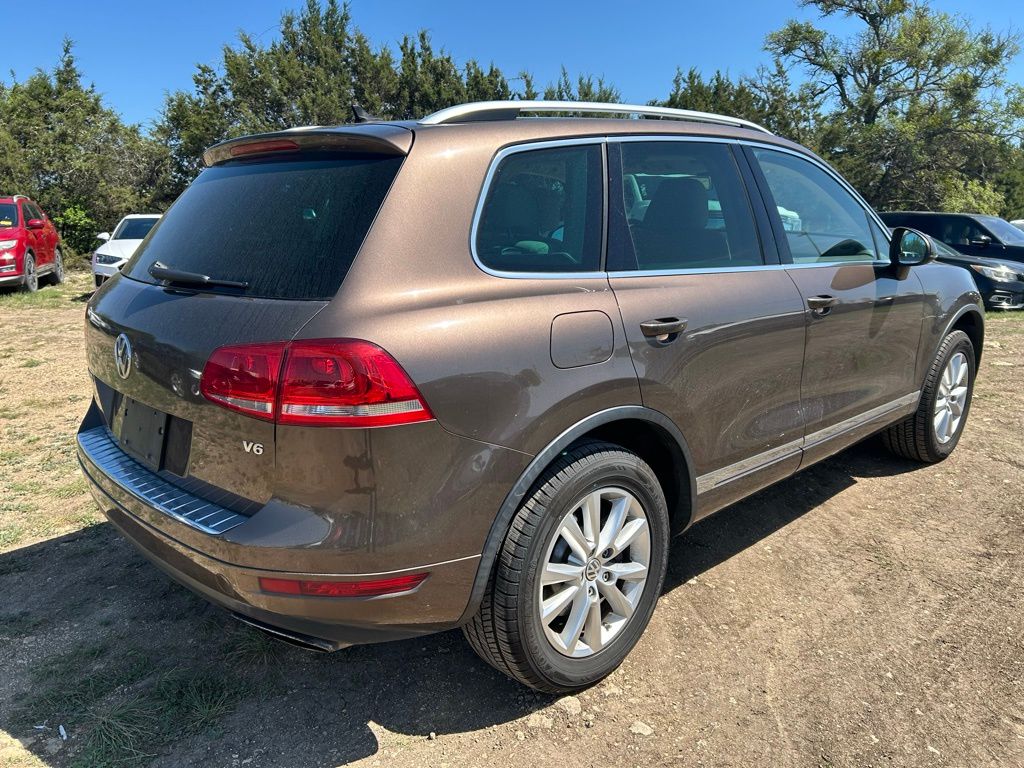 2013 Volkswagen Touareg VR6 Sport 3