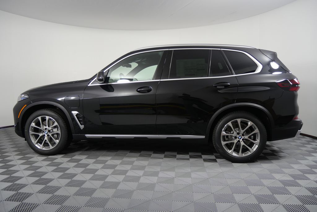 2025 BMW X5 xDrive50e 7