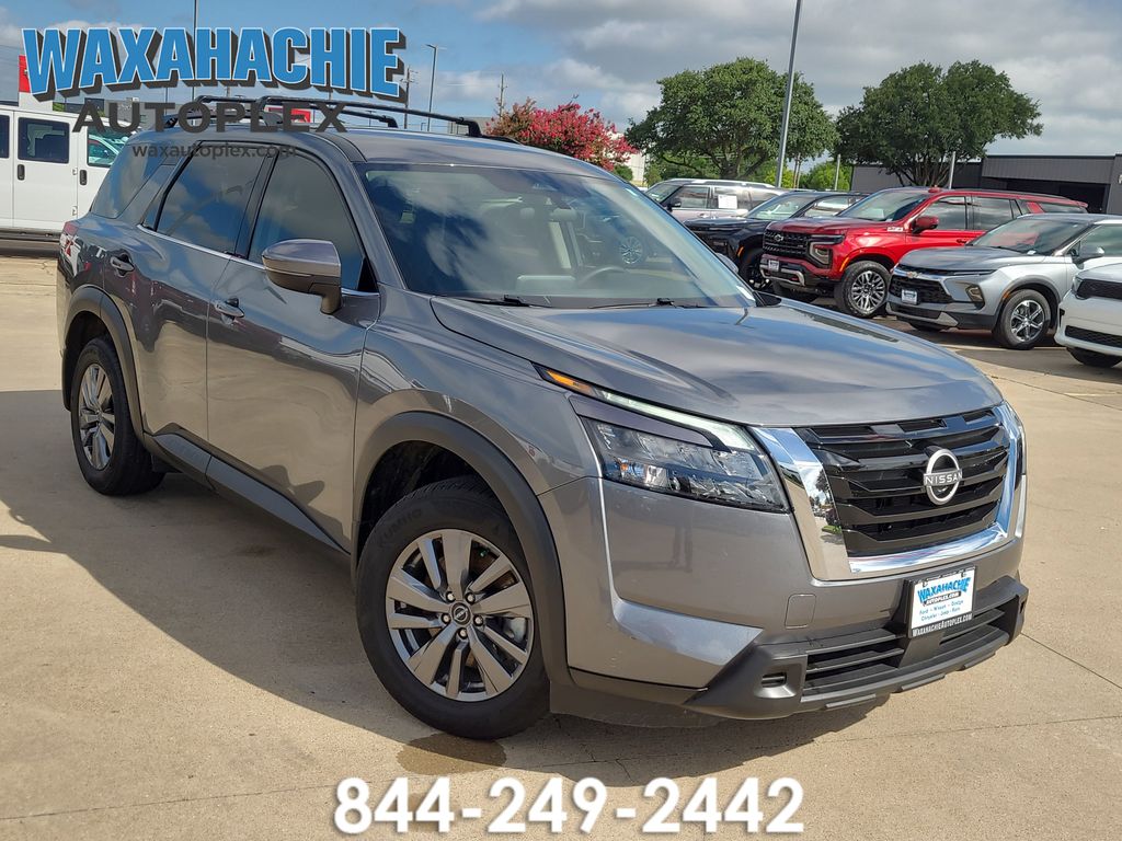 Gray (Gun Metallic) 2025 Nissan Pathfinder SV FWD SUV / Crossover Front-Wheel Drive 9-Speed Automatic