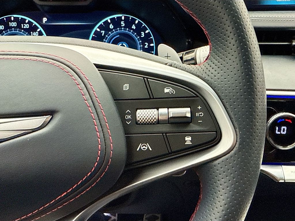 Thumbnail: 2023 Genesis GV70 - 12
