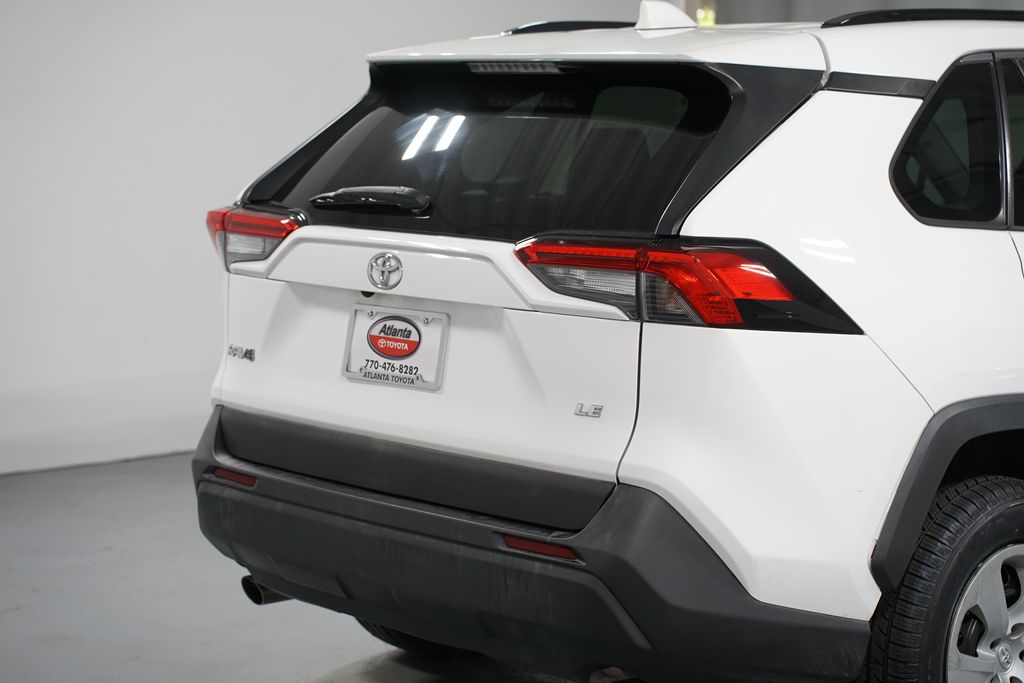 Thumbnail: 2020 Toyota RAV4 - 9