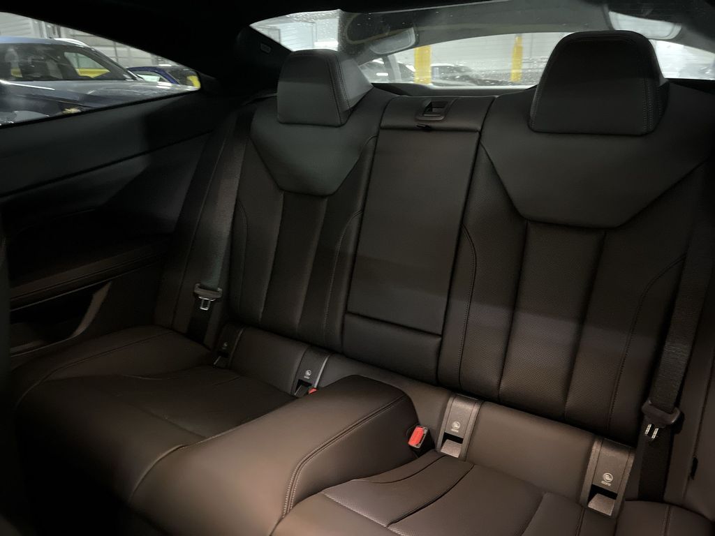Thumbnail: 2026 BMW 4 Series - 23