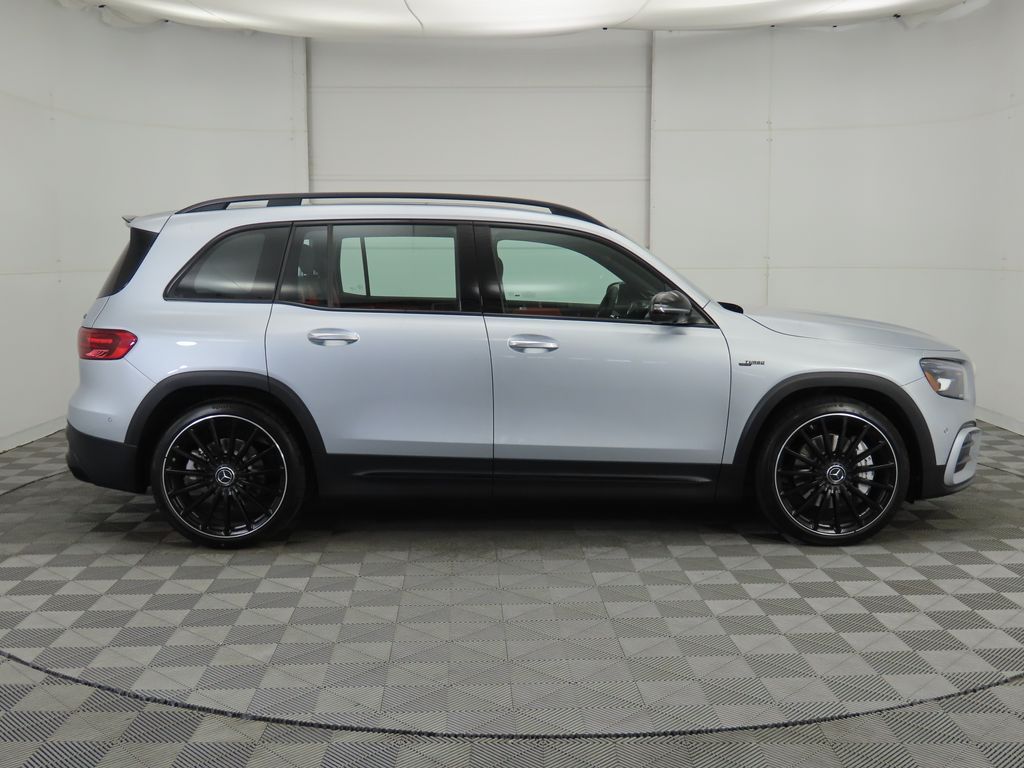 Thumbnail: 2026 Mercedes-Benz GLB - 4