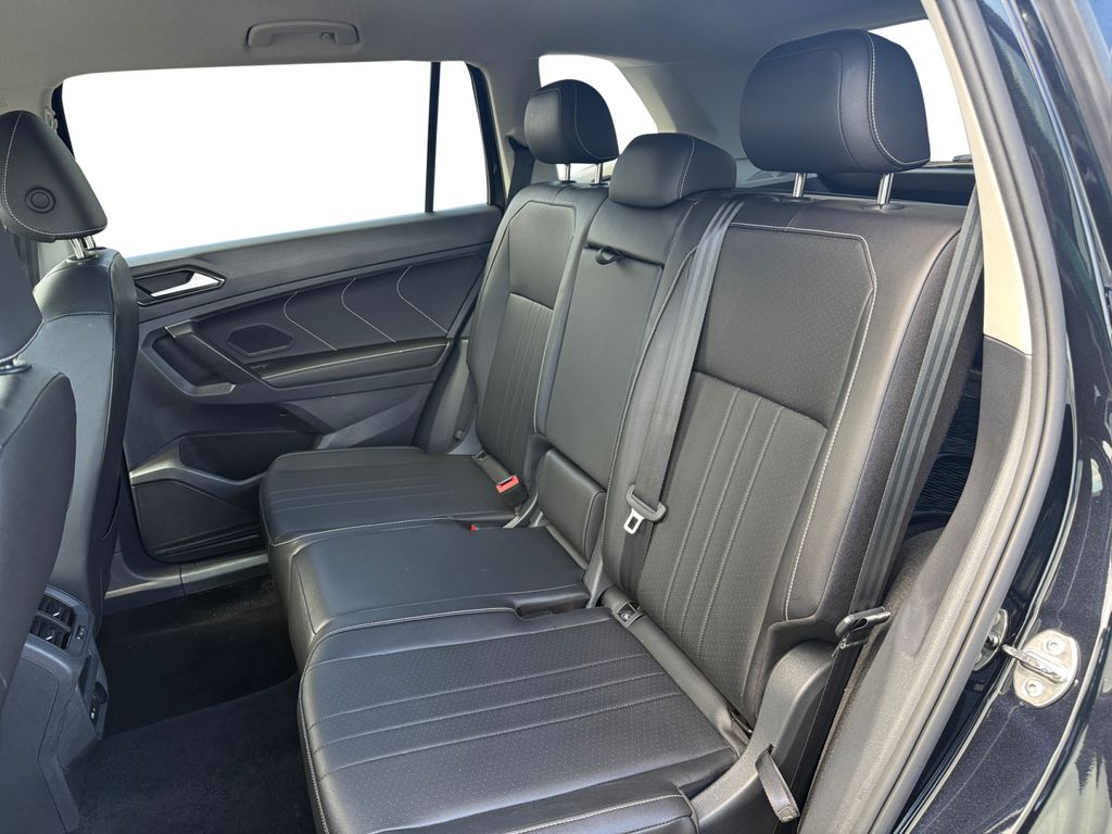 2024 Volkswagen Tiguan 2.0T SE photo