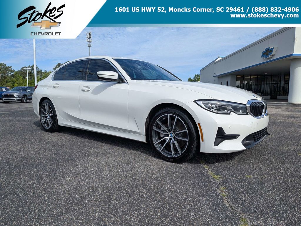 Alpine White 2020 BMW 3 Series 330i Sedan RWD Sedan Rear-Wheel Drive 8-Speed Automatic