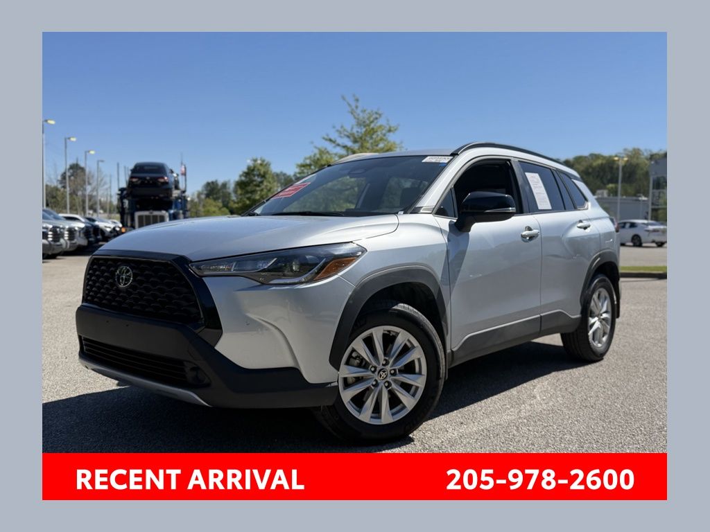 Sonic Silver 2025 Toyota Corolla Cross LE FWD SUV / Crossover Front-Wheel Drive Continuously Variable Transmission