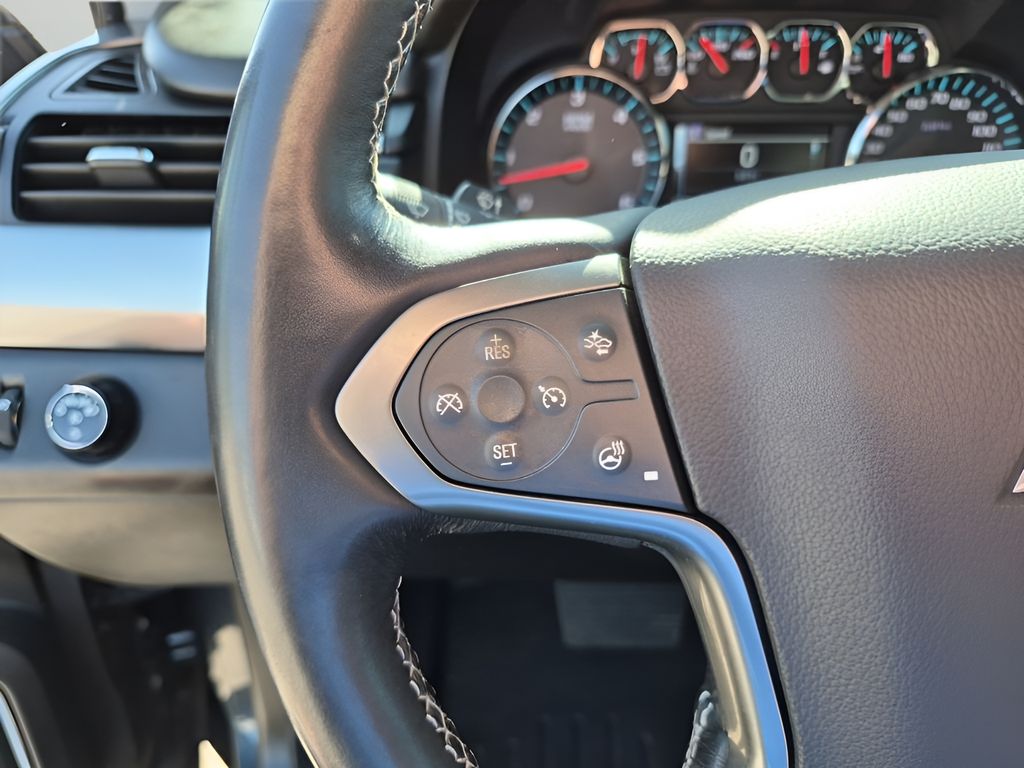 Used Car 2019 Chevrolet Suburban  Lt For Sale Under $25,000 In Austin, Texas