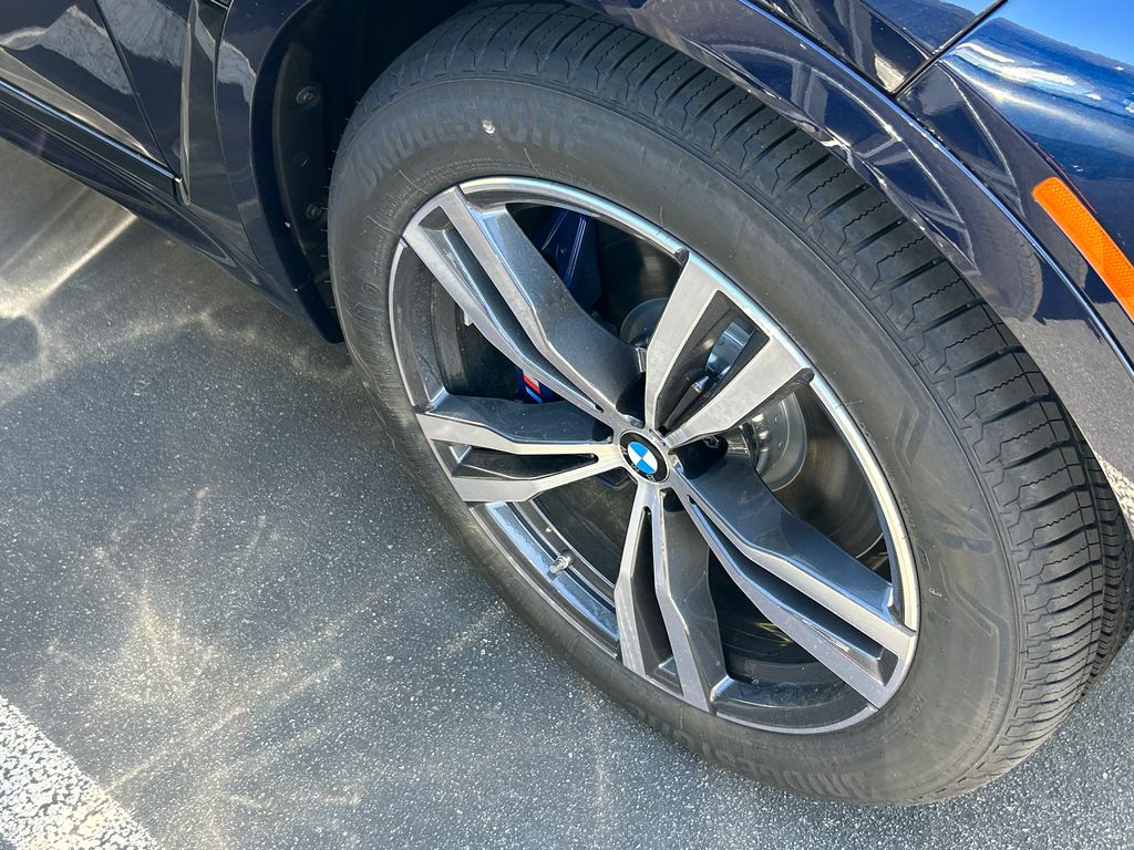 Thumbnail: 2026 BMW X7 - 3
