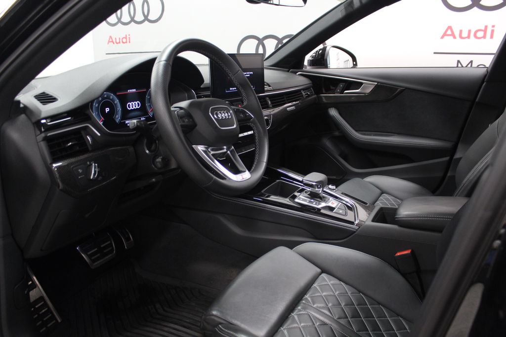 Thumbnail: 2023 Audi S4 - 11