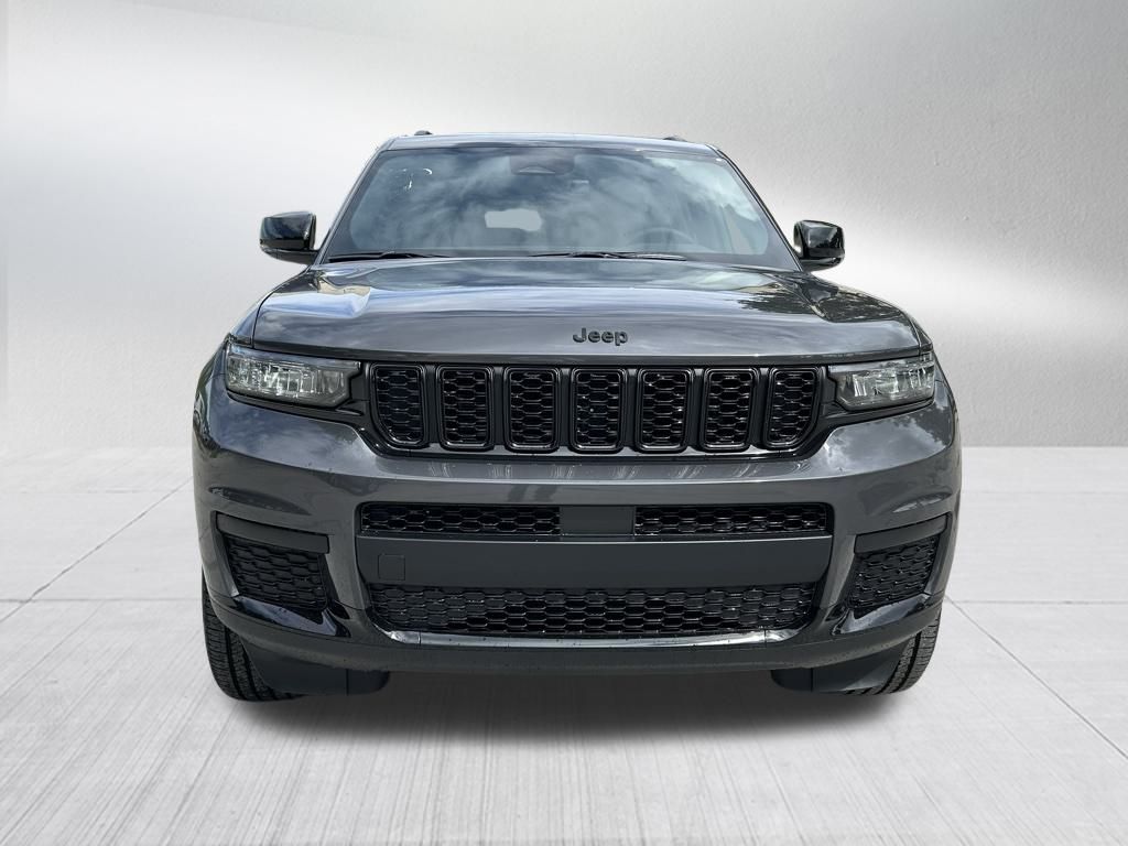 2025 Jeep Grand Cherokee L Altitude's photo