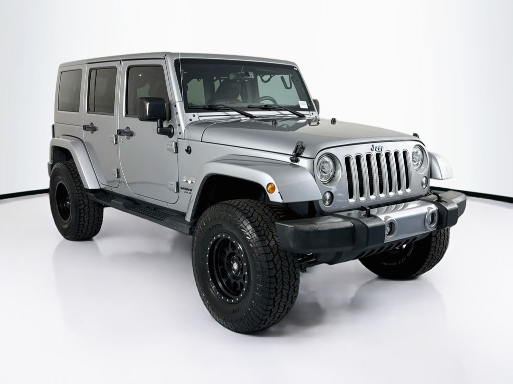 Thumbnail: 2017 Jeep Wrangler - 3