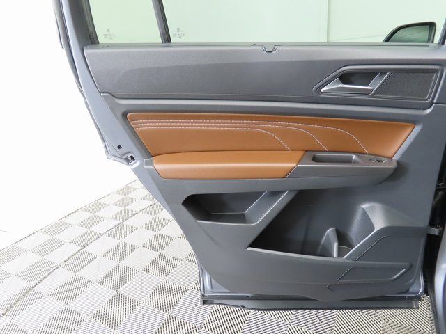 Thumbnail: 2023 Volkswagen Atlas - 26