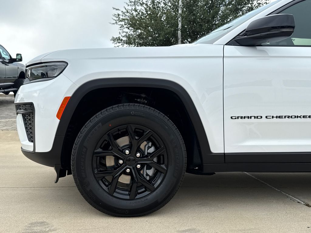 New 2026 Jeep Grand Cherokee SUV