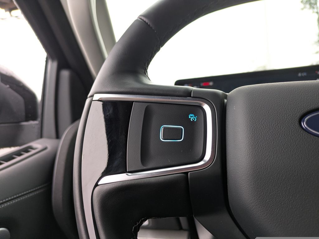 2025 Ford Expedition Platinum MAX