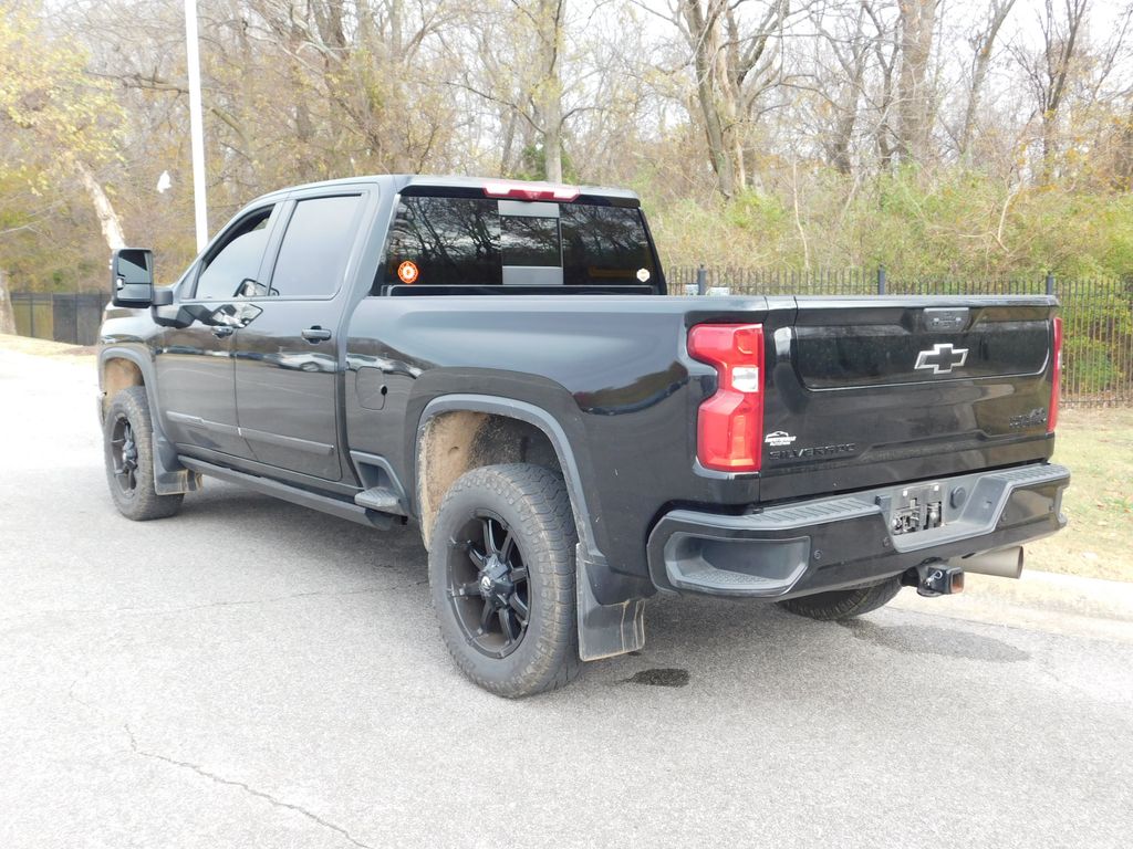 2024 Chevrolet Silverado 2500 High Country 3