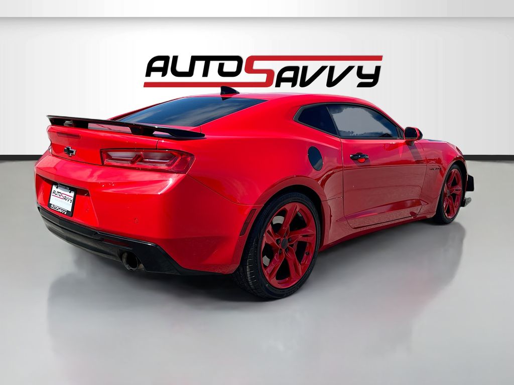 Used 2018 Red Chevrolet SS image 7