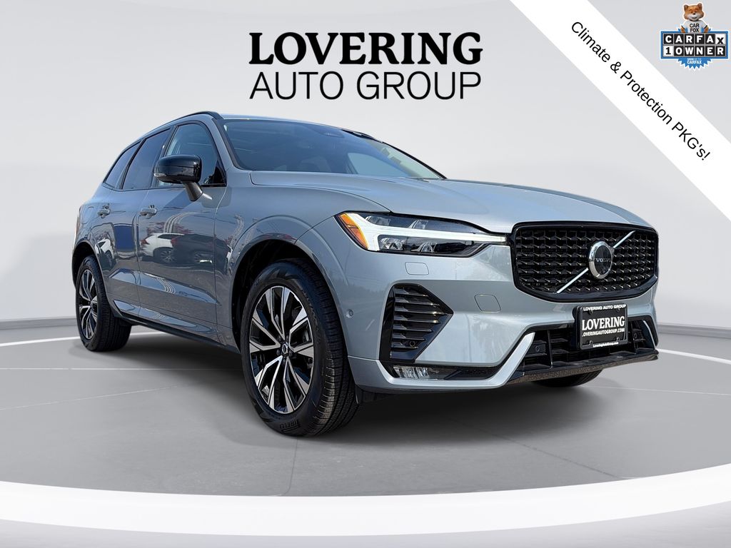 Gray Metallic 2023 Volvo XC60 B5 Plus Dark Theme AWD SUV / Crossover All-Wheel Drive Automatic