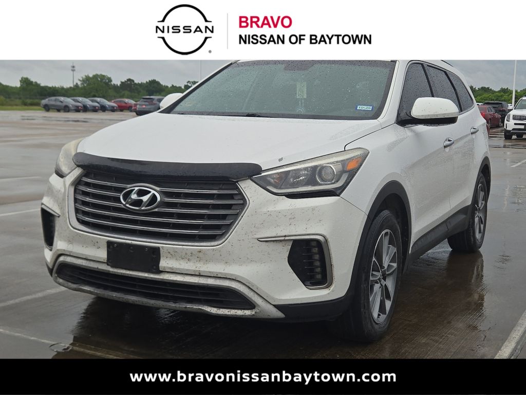 2017 Hyundai Santa Fe SE