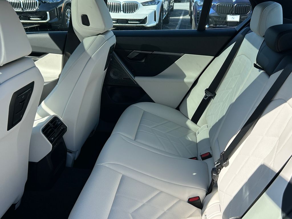 2025 BMW 5 Series 530i 30