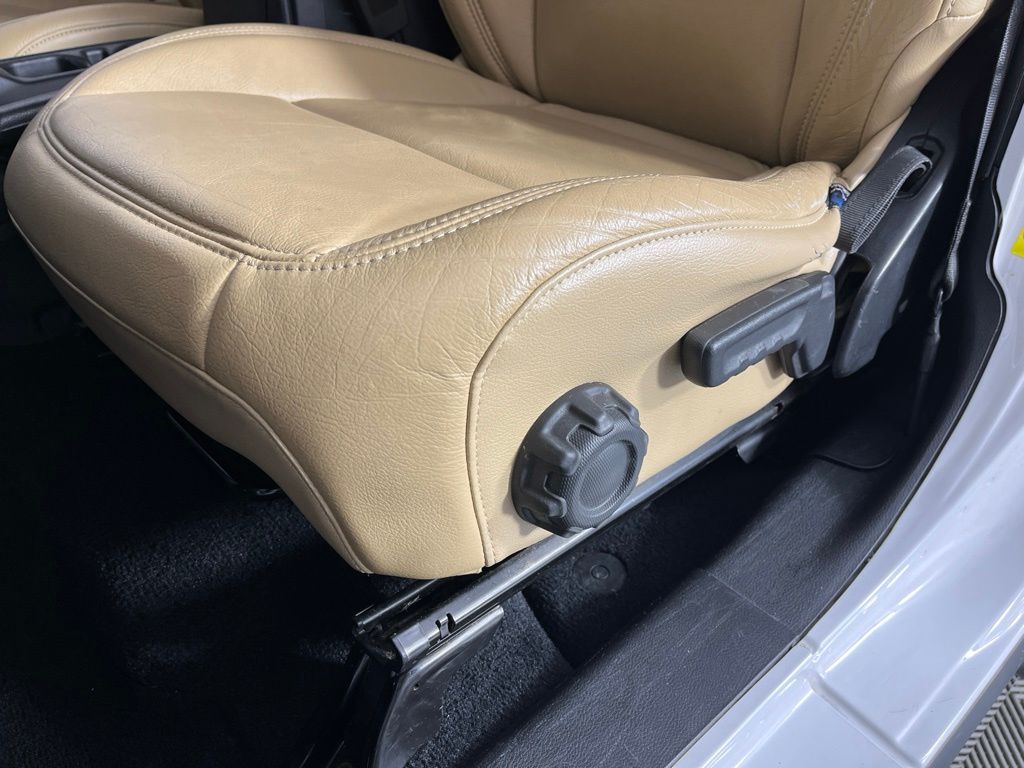 Thumbnail: 2018 Jeep Wrangler - 27
