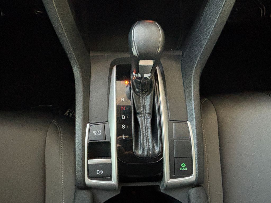 Thumbnail: 2019 Honda Civic - 16