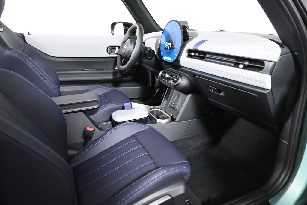 Thumbnail: 2026 MINI Cooper - 26