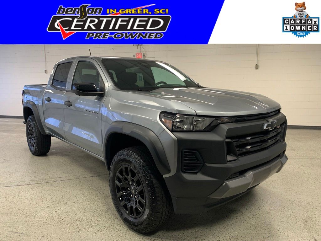 Sterling Gray Metallic 2023 Chevrolet Colorado Pickup Truck Four-Wheel Drive 8-Speed Automatic