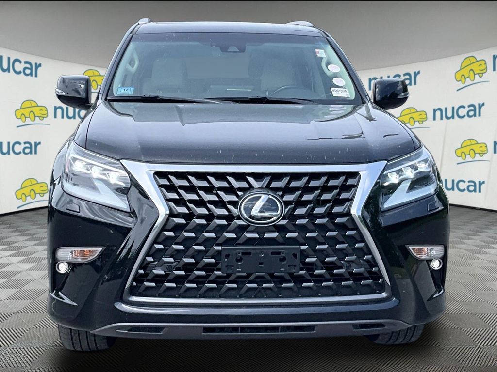 2023 Lexus GX — photo 2