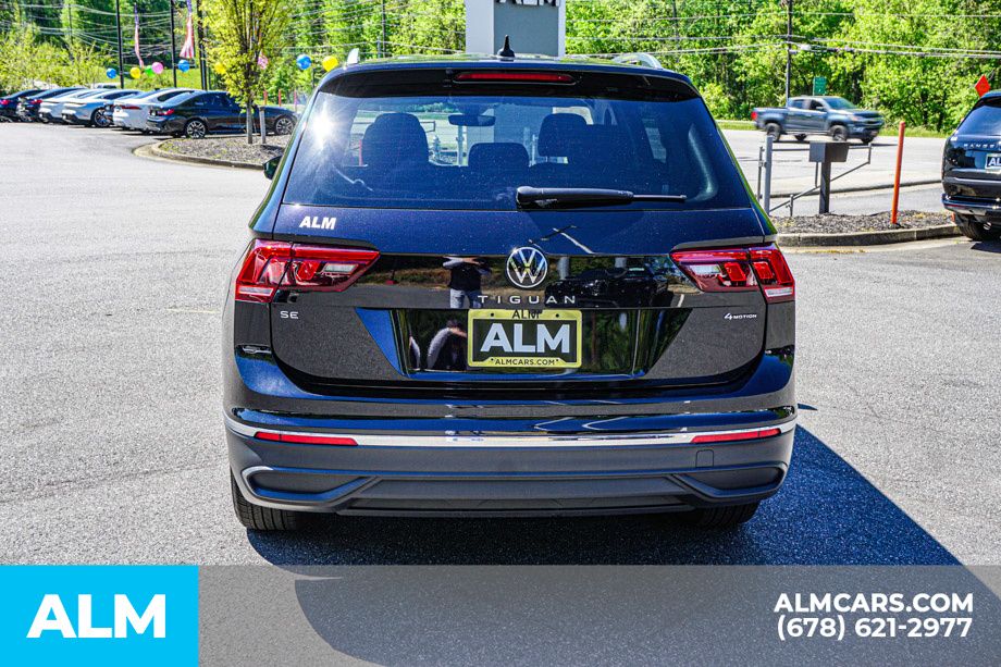 Used 2023 Black Volkswagen 2.0T SE image 10