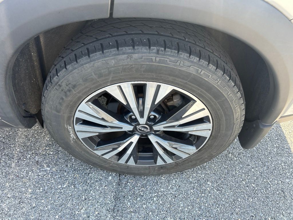 2022 Nissan Rogue — photo 7