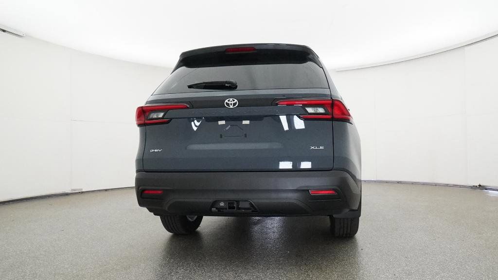 2025 Toyota Grand Highlander XLE 22