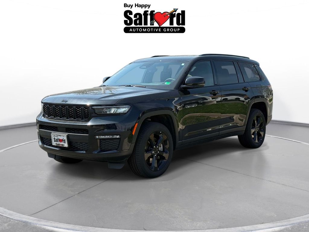 Diamond Black Crystal Pearlcoat 2025 Jeep Grand Cherokee L Limited 4WD SUV / Crossover Four-Wheel Drive 8-Speed Automatic