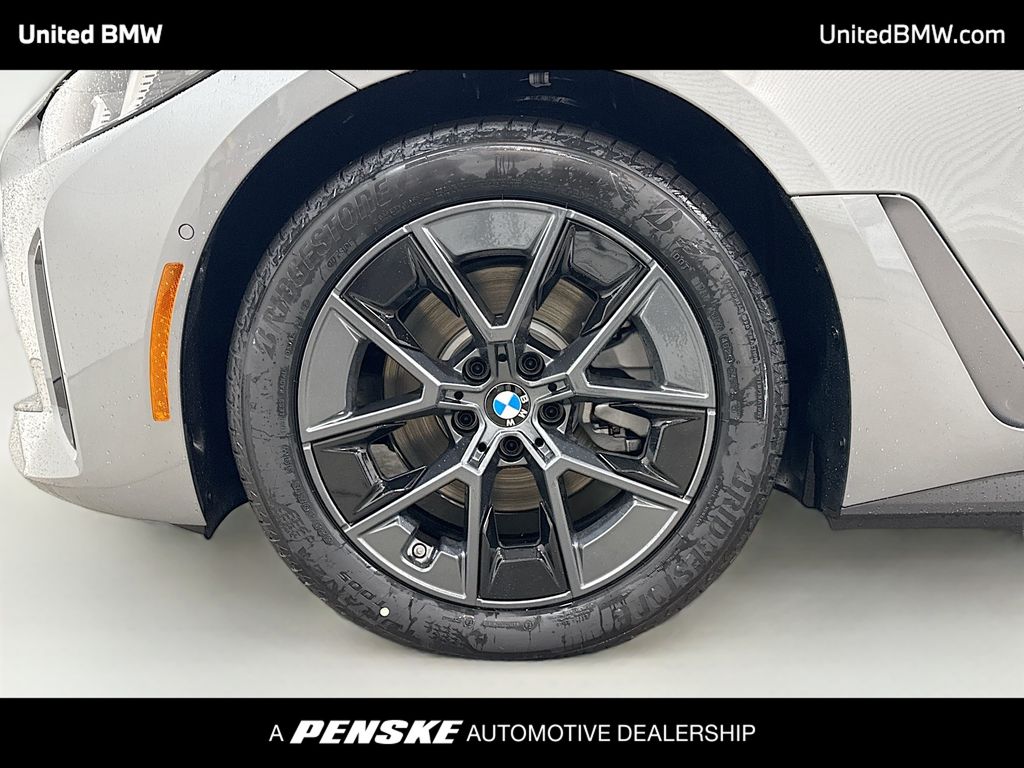 Thumbnail: 2026 BMW i4 - 2