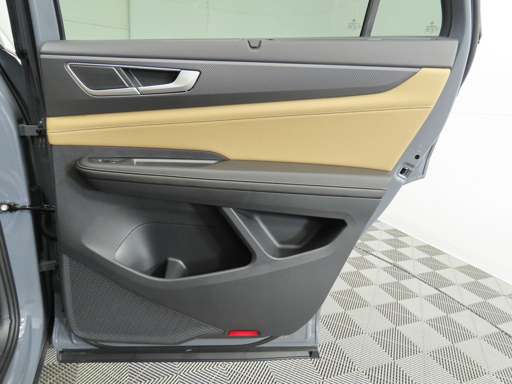 Thumbnail: 2026 Volkswagen Atlas - 27