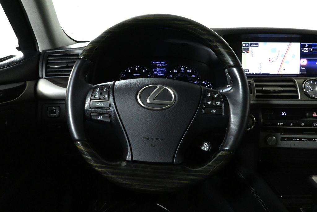 2015 Lexus LS 460 18