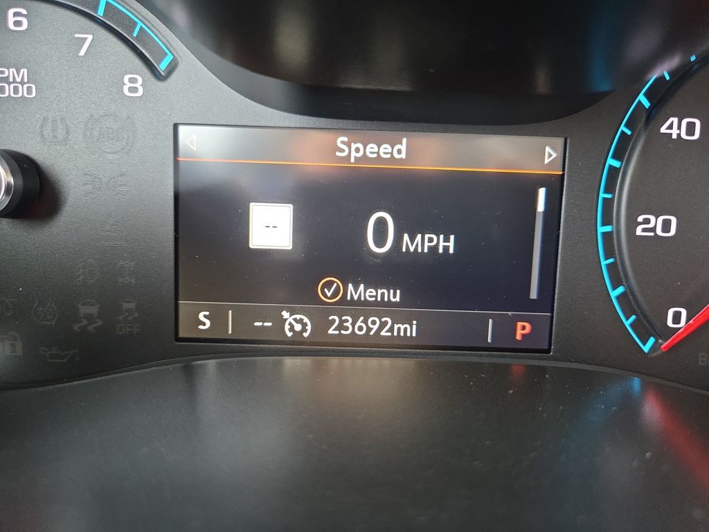 used 2022 GMC Canyon car, priced at $30,300