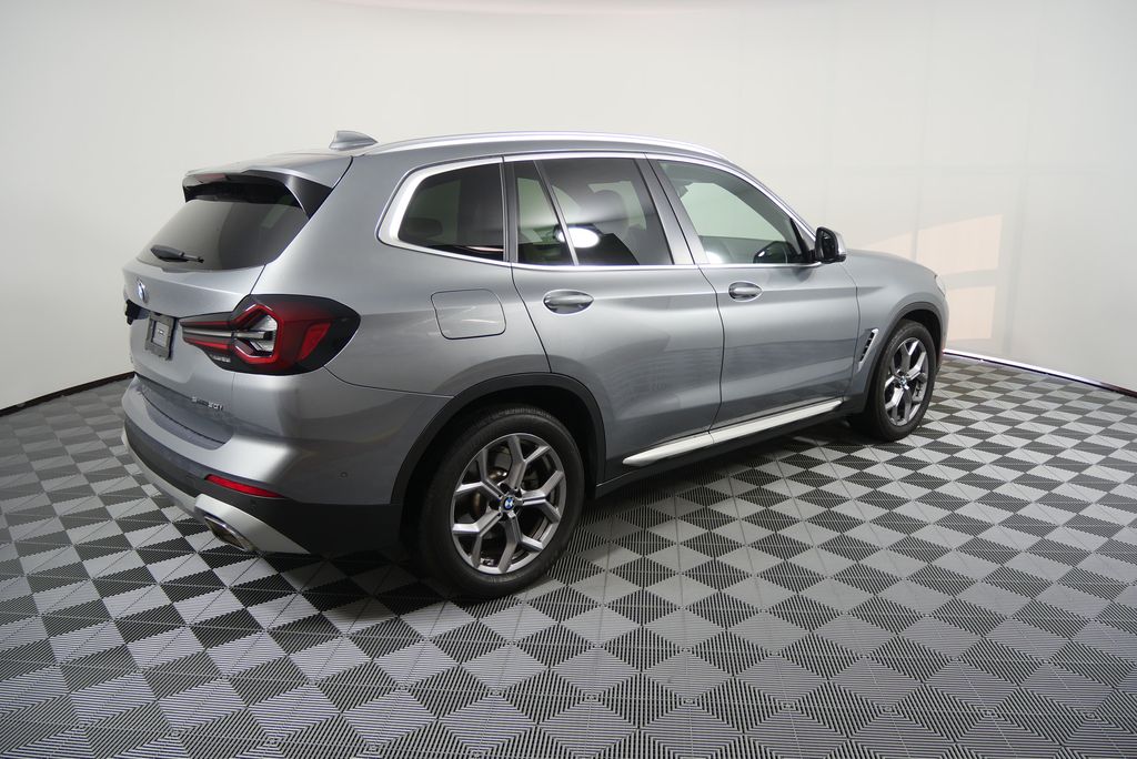Thumbnail: 2024 BMW X3 - 3