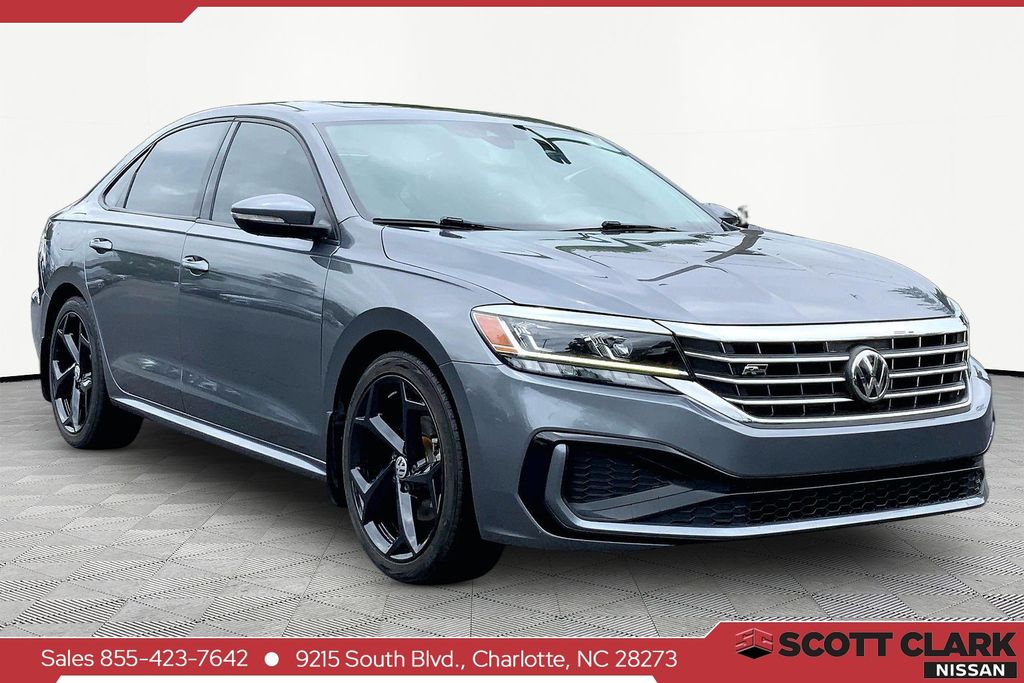 2020 Volkswagen Passat 2.0T R-Line