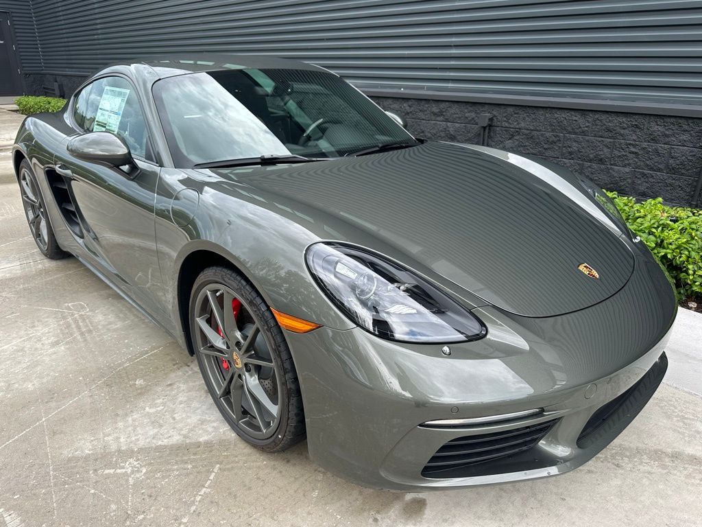 Thumbnail: 2025 Porsche 718 Cayman - 10