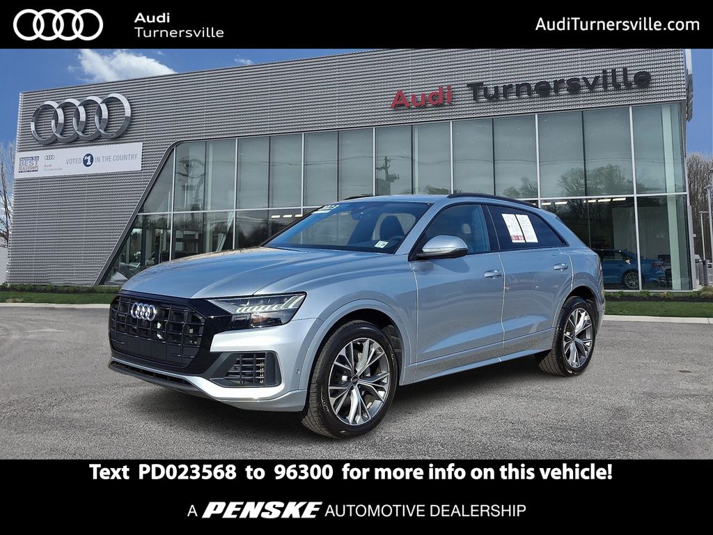 Thumbnail: 2023 Audi Q8 - 1