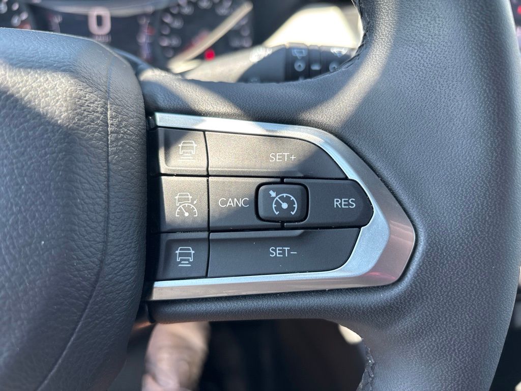 Used 2025 Jeep Compass SUV
