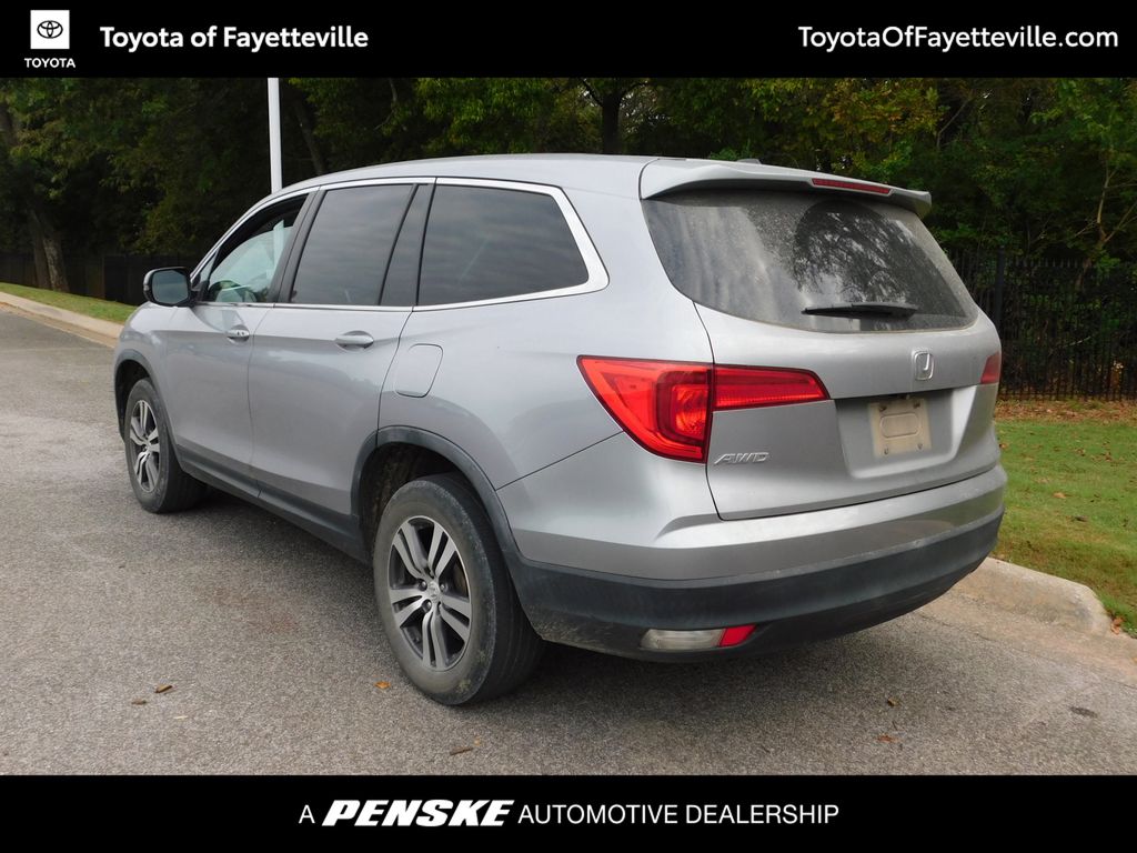 Thumbnail: 2018 Honda Pilot - 3