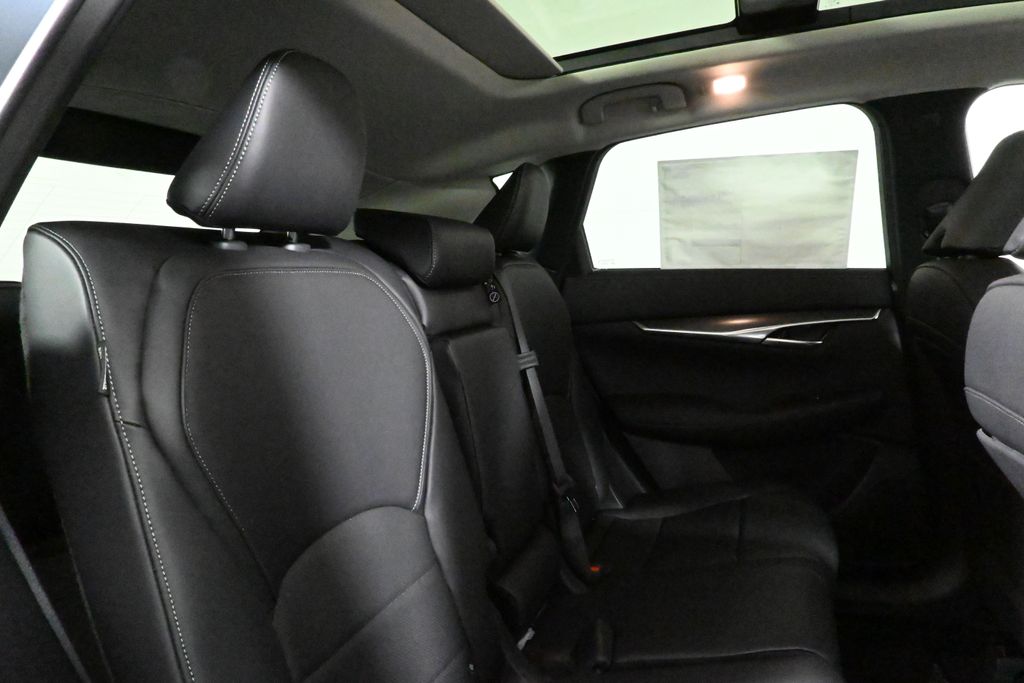 Thumbnail: 2025 INFINITI QX50 - 26