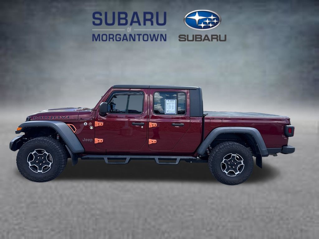 Snazzberry Pearlcoat 2021 Jeep Gladiator Mojave Crew Cab 4WD Pickup Truck Four-Wheel Drive 8-Speed Automatic