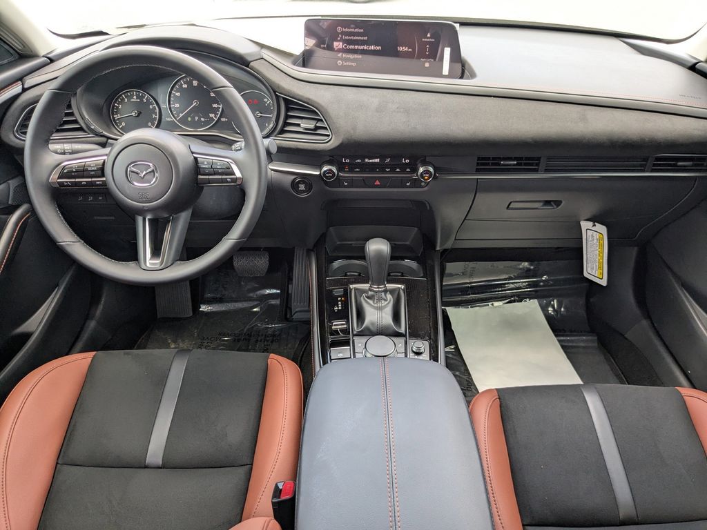 2025 Mazda CX-30 2.5 Carbon Turbo