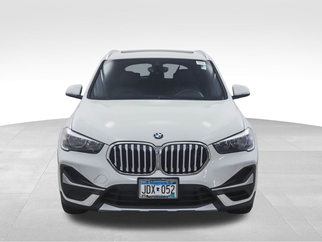 2022 BMW X1 xDrive28i 8