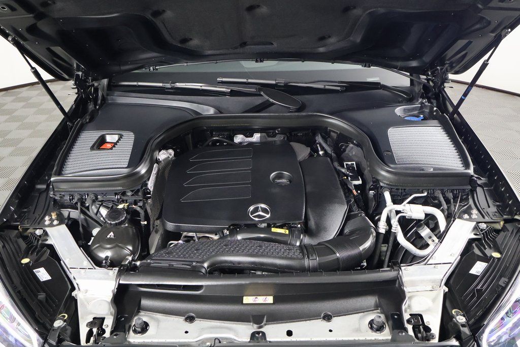 Thumbnail: 2022 Mercedes-Benz GLC - 15