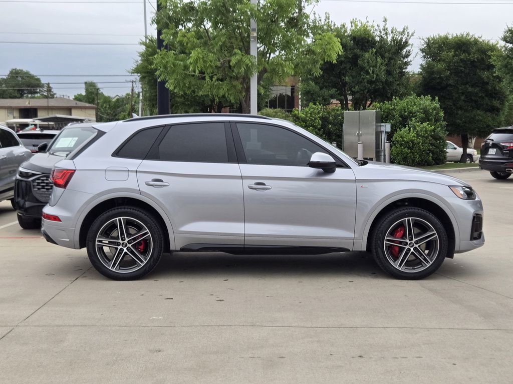 used 2025 Audi Q5 e car, priced at $41,191