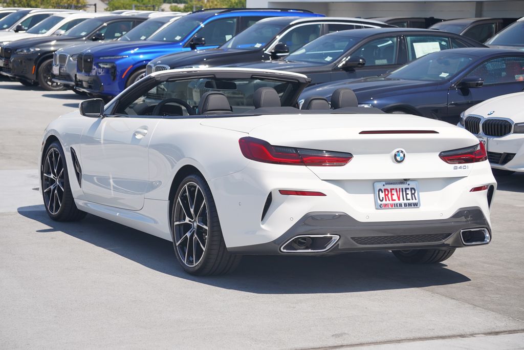 2025 BMW 8 Series 840i 9