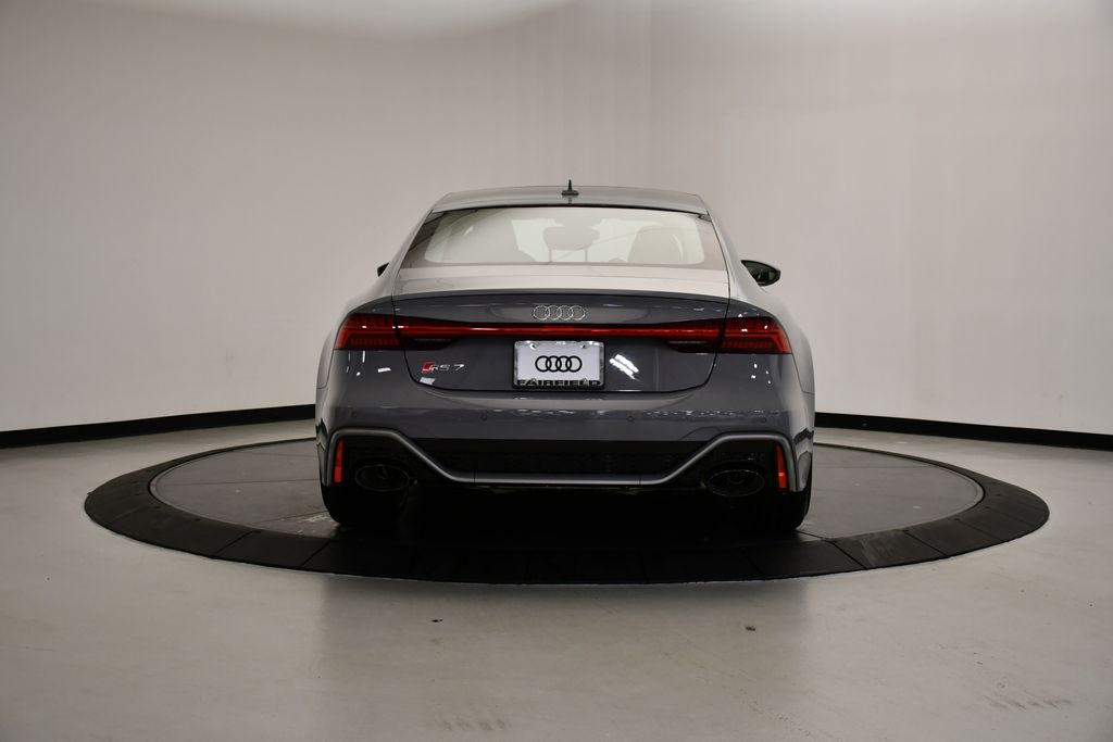 Thumbnail: 2026 Audi RS 7 - 4